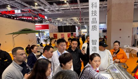 展訊|海科佳閃耀2026上海HOTELEX，“手搟面機(jī)+拉面機(jī)”系列引爆現(xiàn)場(chǎng)！